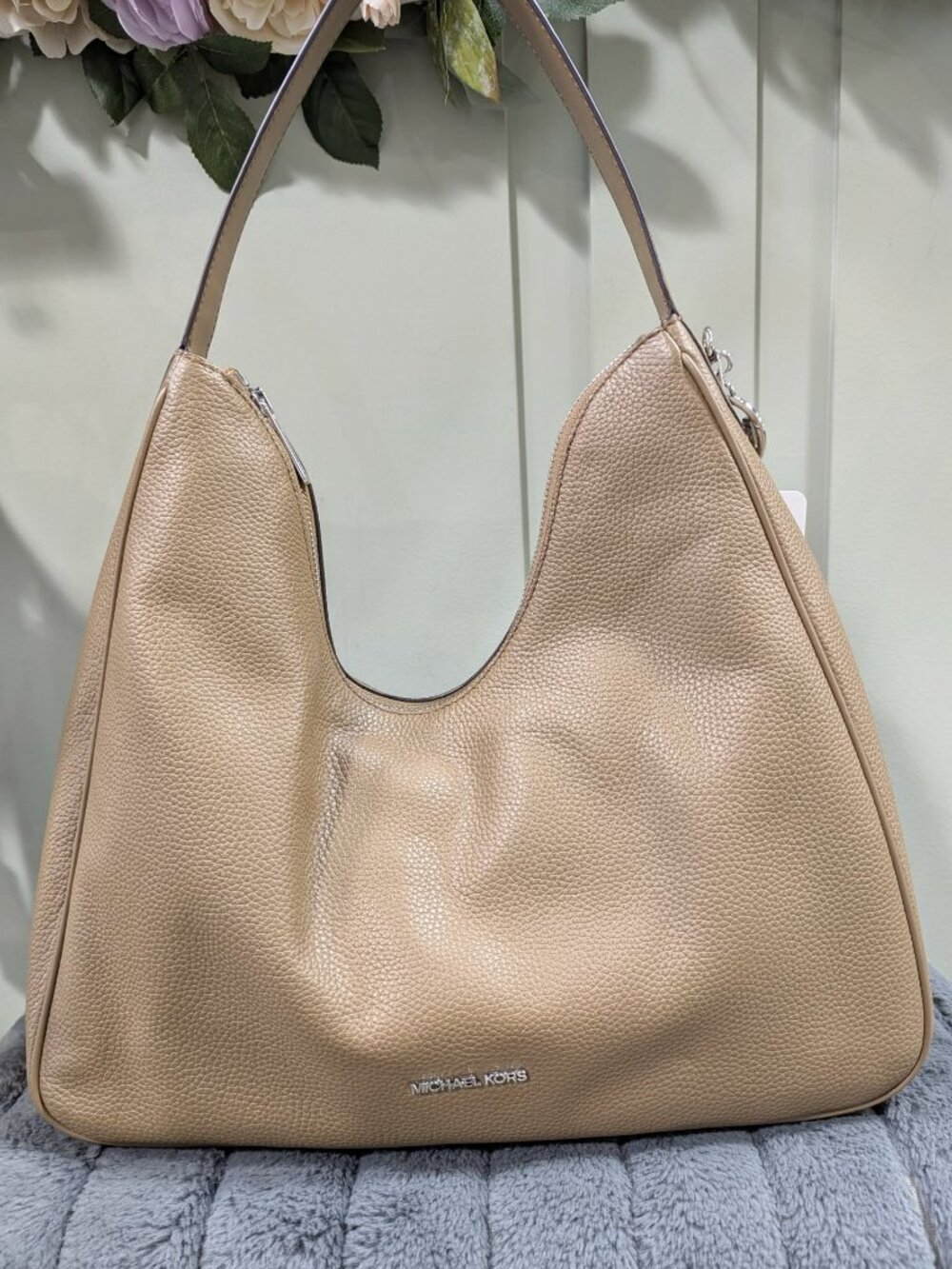 Michael Kors Nayla Pebbled Leather Hobo Shoulder Bag